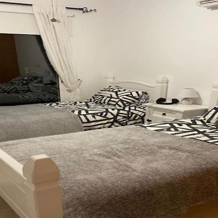 Kato Paphos Apartment In Universal Area ภายนอก รูปภาพ